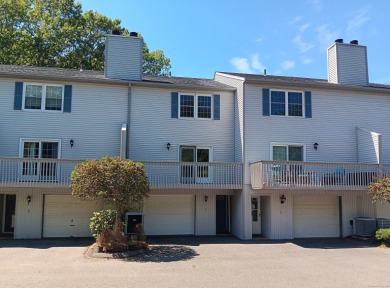 Lake Condo For Sale in Wolcott, Connecticut