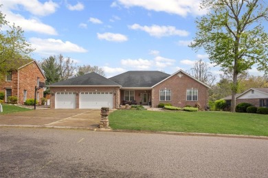 Lake Home Sale Pending in Belleville, Illinois