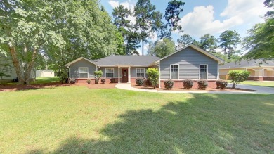 (private lake, pond, creek) Home For Sale in Thomasville Georgia