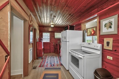 Charming cottage in the Herrington lake area with deeded - photo 12