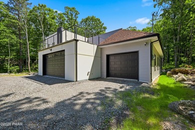 Welcome to 118 Surrey Dr, a brand-new ultra-modern - photo 12