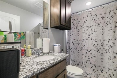 Welcome to The Lake Meadow Splash, a stunning 2021-built - photo 14