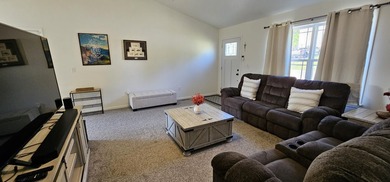 This home still literally looks brand new! Home is non smoking - photo 6