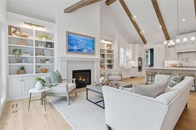 Lake Minnetonka Home Sale Pending in Wayzata Minnesota