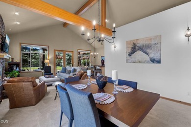 Rare single-level Broken Top townhome ideally located along the - photo 3