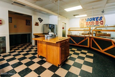 Prime commercial listing in the heart of Beaufort, currently - photo 24