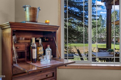 Rare single-level Broken Top townhome ideally located along the - photo 8