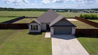 Welcome to The Lake Meadow Splash, a stunning 2021-built - photo 29