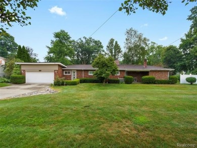 Lake Home For Sale in Linden, Michigan