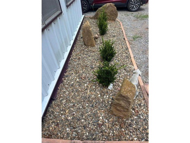 Versatile Homestead or Investment Opportunity on approx. 10 - photo 9