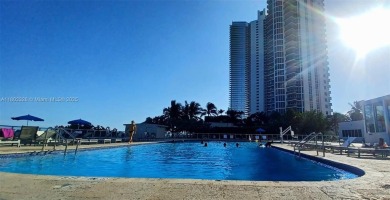 Oceanfront studio located in Sunny Isles Beach, within walking