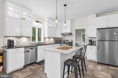 Welcome to 6011 Sunnyside Court...a true destination! This - photo 21