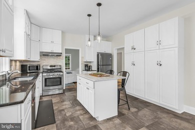 Welcome to 6011 Sunnyside Court...a true destination! This - photo 22
