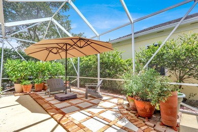 Charming 2BR/ 2 BA (NYC) style bungalow facing a large green - photo 25