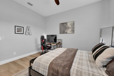 Stunning custom home located on a quiet cul-de-sac in the - photo 27