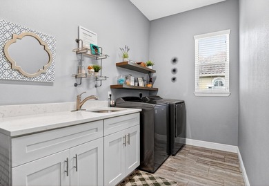 Stunning custom home located on a quiet cul-de-sac in the - photo 39