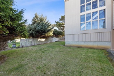 Motivated seller, submit all offers! Roads End Oceanview home - photo 42