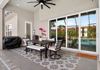 Stunning custom home located on a quiet cul-de-sac in the - photo 44