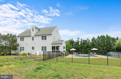 Welcome to 6011 Sunnyside Court...a true destination! This - photo 44