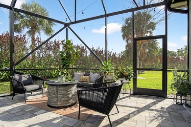 Stunning custom home located on a quiet cul-de-sac in the - photo 45