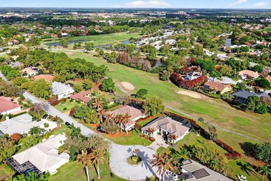 Stunning custom home located on a quiet cul-de-sac in the - photo 51