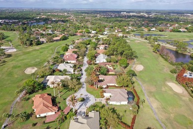 Stunning custom home located on a quiet cul-de-sac in the - photo 52