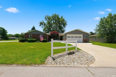 Welcome home to the kind of property that is becoming harder and - photo 1
