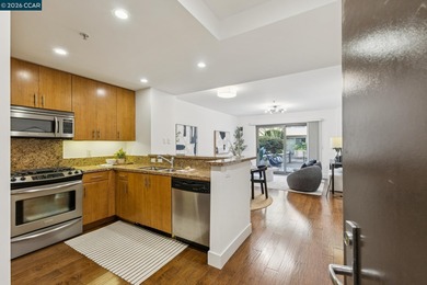 City living meets everyday ease in this 1 bed, 1 bath condo