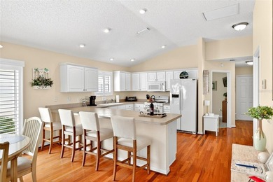 NO BOND- This is the Villa you've been looking for! Beautifully - photo 4