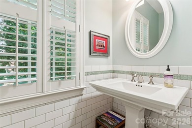 Exceptional opportunity in Myers Park! This 1.5-story, daylight - photo 11
