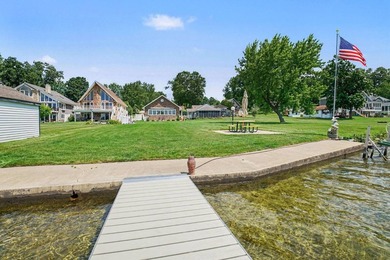 This home is absolutely turn-key, stunning, and has quality - photo 13