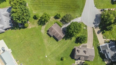 Enjoy lake views and flexible living space in this charming - photo 3