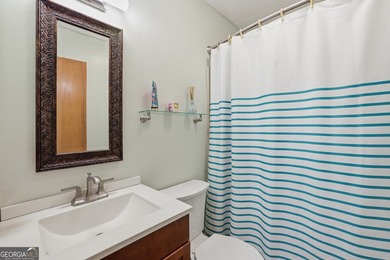 Spacious yet charming 2-story Octagon-style home in Sky Valley - photo 14