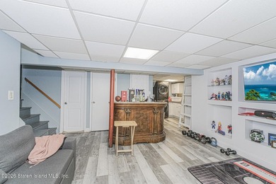 Welcome To Grasmere! 2118 Clove Road Is Ideally Situated In One - photo 15