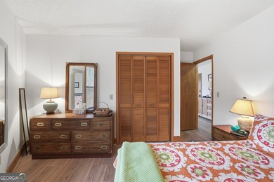 Spacious yet charming 2-story Octagon-style home in Sky Valley - photo 16
