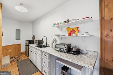 Spacious yet charming 2-story Octagon-style home in Sky Valley - photo 18