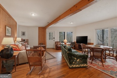 Spacious yet charming 2-story Octagon-style home in Sky Valley - photo 19