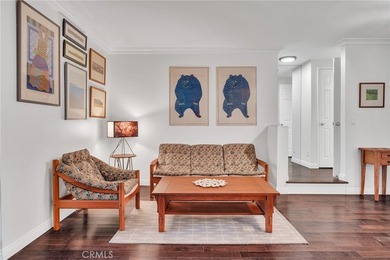 Welcome to this well-maintained 2-bedroom, 2.5-bathroom townhome - photo 3