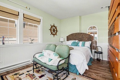 This home is absolutely turn-key, stunning, and has quality - photo 31