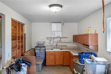 Welcome to Apple Valley and this beautiful home with 3 bedrooms - photo 38