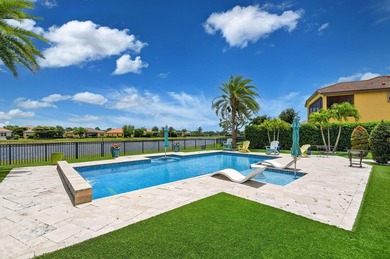 IMMACULATE LAKEFRONT POOL HOME | IMPACT WINDOWS | CUL-DE-SAC | - photo 40