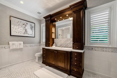 Introducing a magnificent Palm Beach Gardens Estate. This - photo 47