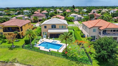 IMMACULATE LAKEFRONT POOL HOME | IMPACT WINDOWS | CUL-DE-SAC | - photo 54
