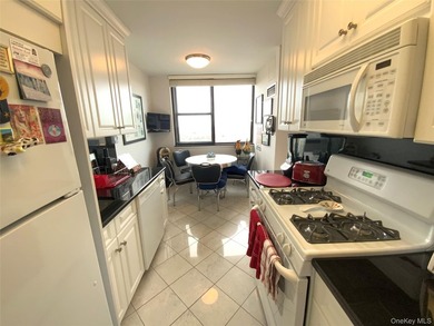 Building 1 Beauty! This wonderful corner showplace has it all!!! - photo 9