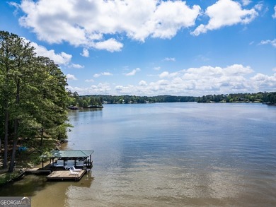 Move In Ready Home with excellent dock,558' waterfront. - photo 12