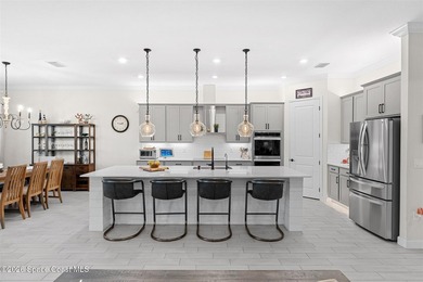 Model-inspired 3 bedroom + flex room, 3 full baths, 3 car garage - photo 14