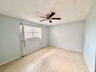 Motivated Seller!! Move-in ready 2BR/2BA 2nd-floor corner condo - photo 18
