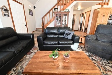NEW REDUCED PRICE! Turn-Key Lakeview Property Near Lake - photo 23