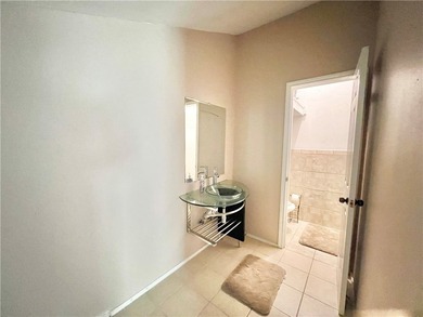 Just bring your clothes and settle right in-this charming condo - photo 26