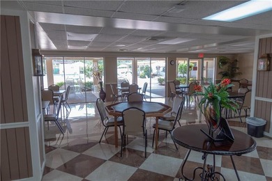 Motivated Seller!! Move-in ready 2BR/2BA 2nd-floor corner condo - photo 27